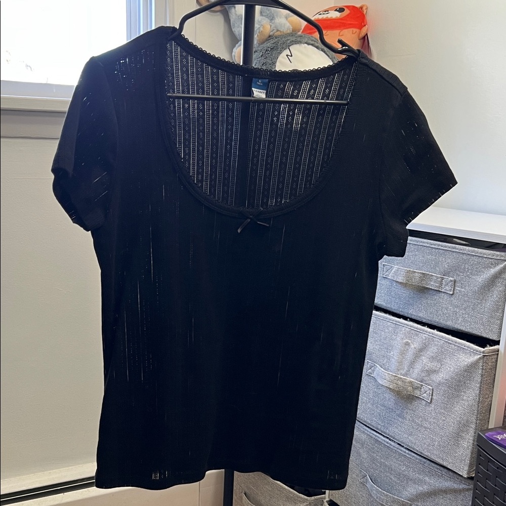 NWOT Old Navy Black Short Sleeve Scoop Neck Women's Top